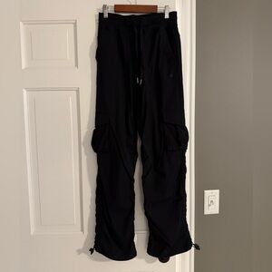 Lululemon dance studio cargo pant - full length